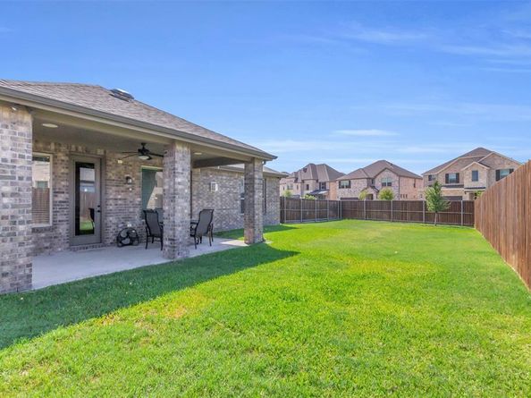 2105  Chapman Lane , Little Elm Texas 75068