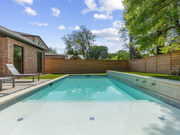 7114  Pasadena Avenue , Dallas Texas 75214