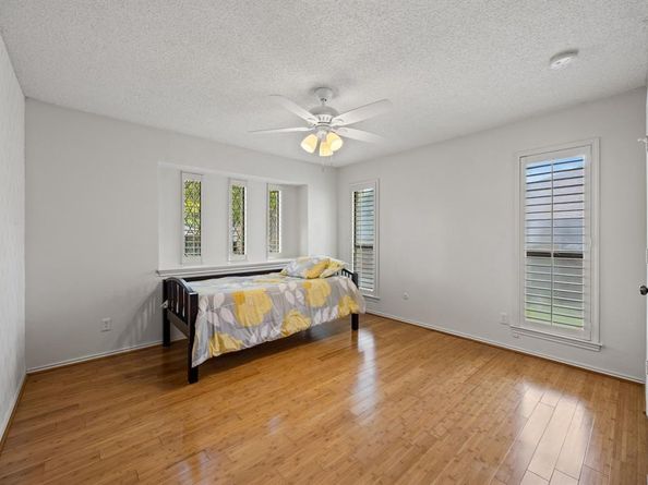 9911  Glen Canyon Drive , Dallas Texas 75243