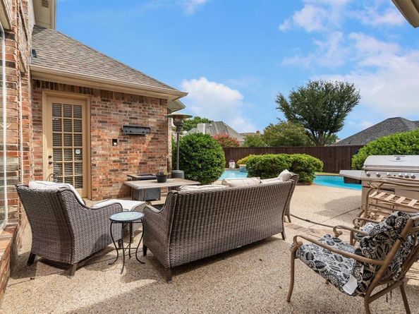 3216  Saint Bridges Drive , Plano Texas 75093