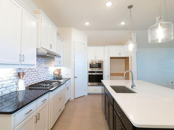 6200  Cobbetts Pond Lane , Fort Worth Texas 76179