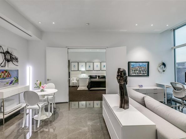 1918  Olive Street  202, Dallas Texas 75201