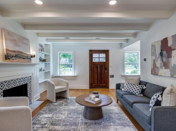 6819  Santa Fe Avenue , Dallas Texas 75223