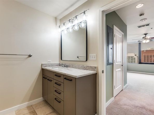 1200  Main Street  804, Dallas Texas 75202