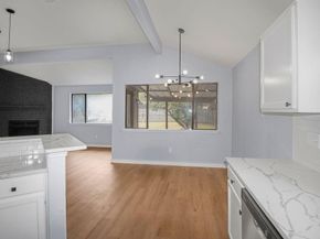 400  Kalmia Drive , Arlington Texas 76018