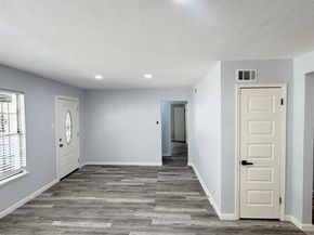 4521  Malden Lane , Dallas Texas 75216