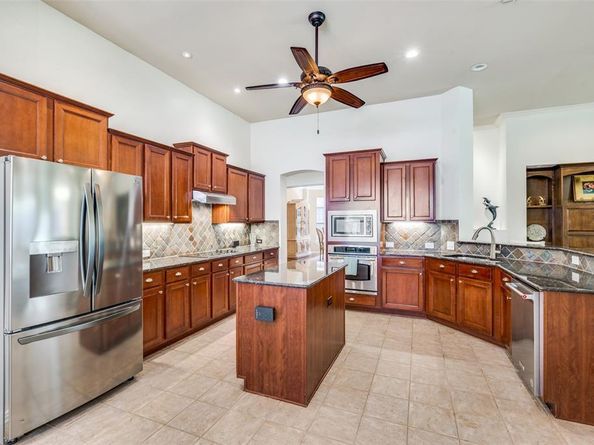 3  Texoma Court , Hickory Creek Texas 75065