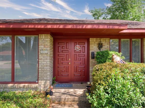 3709  Weeburn Drive  , Dallas Texas 75229