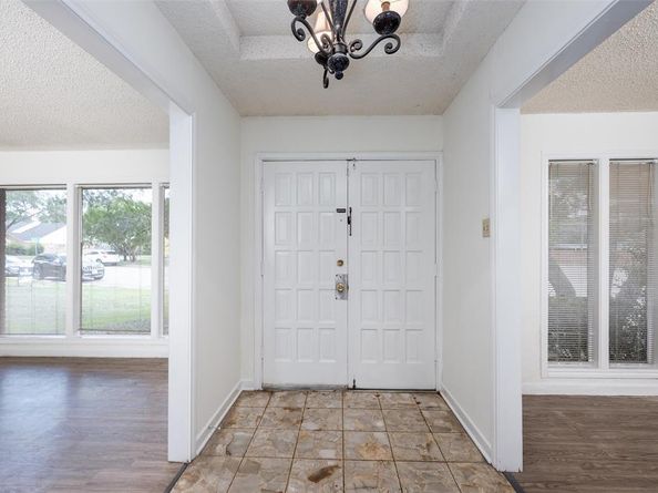 3709  Weeburn Drive  , Dallas Texas 75229