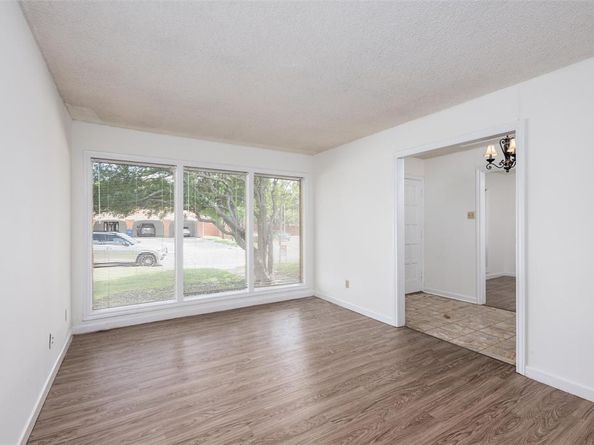 3709  Weeburn Drive  , Dallas Texas 75229