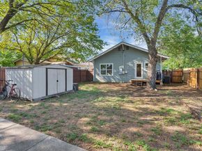 1001 W Shaw Street , Fort Worth Texas 76110