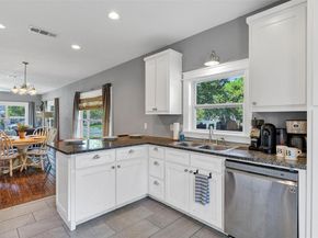 1001 W Shaw Street , Fort Worth Texas 76110