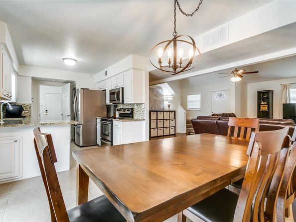 1917  Maxwell Drive , Lewisville Texas 75077