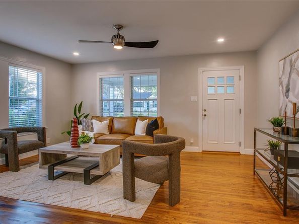 1406  Wilbur Street , Dallas Texas 75224