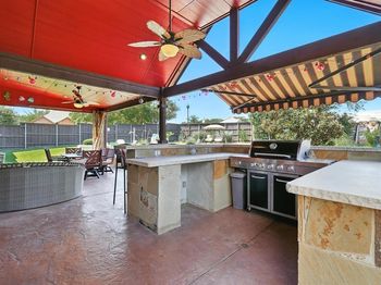 3221  Newhaven Drive 