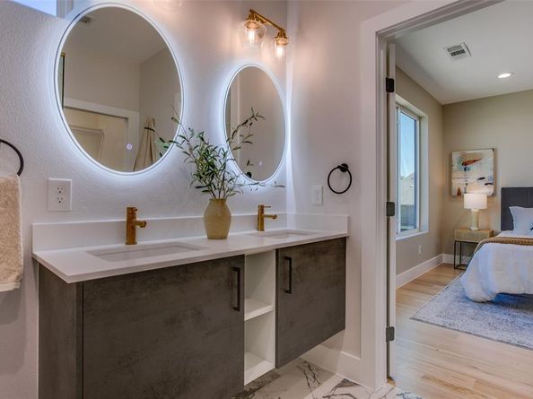 2214  Annex Avenue  105, Dallas Texas 75204