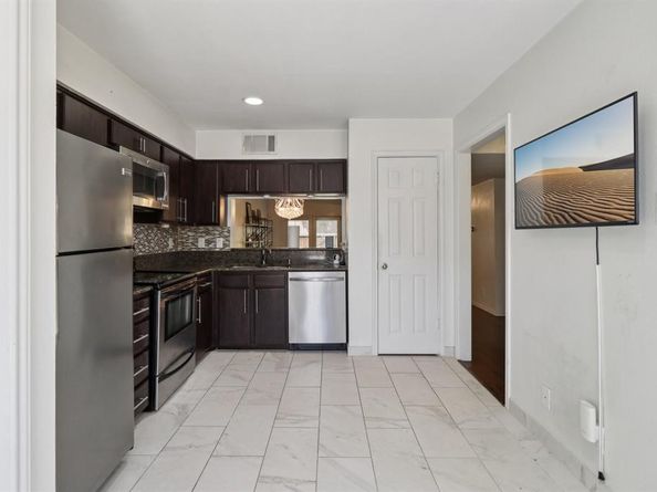 4130  Proton Drive  47B, Addison Texas 75001