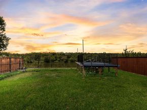 1437  Mission Hills Lane , Dallas Texas 75217