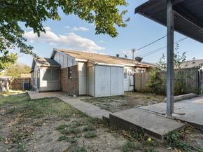 1463  Brook Meadow Circle  B, Lancaster Texas 75134