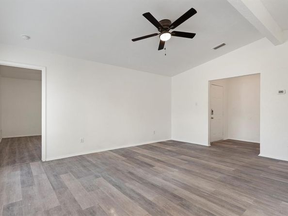 1463  Brook Meadow Circle  B, Lancaster Texas 75134