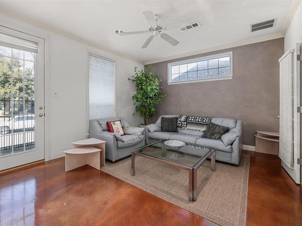 5065  Pershing Avenue , Fort Worth Texas 76107