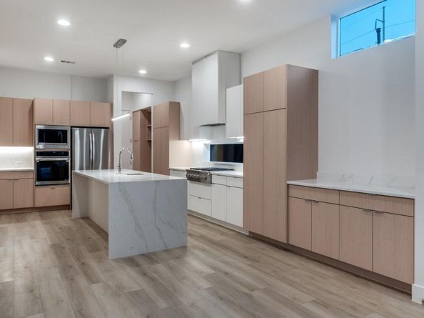 4515  Afton Street , Dallas Texas 75219