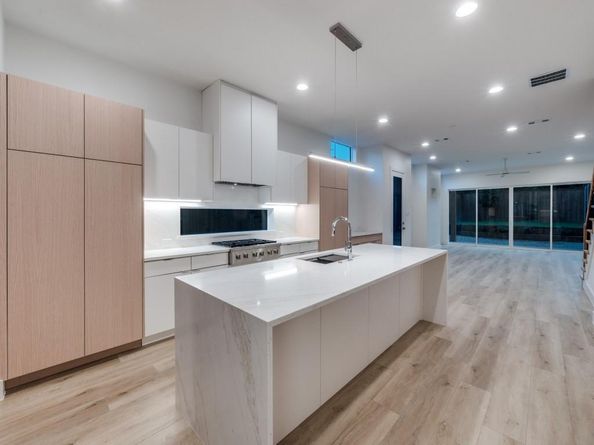 4515  Afton Street , Dallas Texas 75219