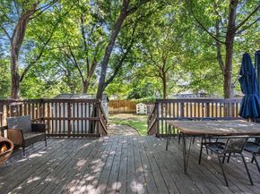 318 S Edgefield Avenue , Dallas Texas 75208
