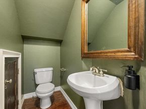318 S Edgefield Avenue , Dallas Texas 75208