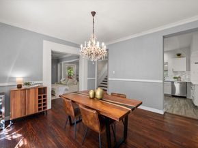 318 S Edgefield Avenue , Dallas Texas 75208