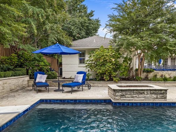 7239  Elmridge Drive , Dallas Texas 75240