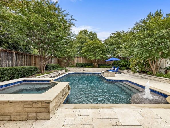 7239  Elmridge Drive , Dallas Texas 75240