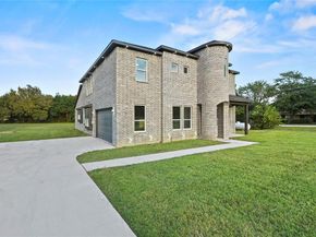 600  Peggs Street , DeSoto Texas 75115