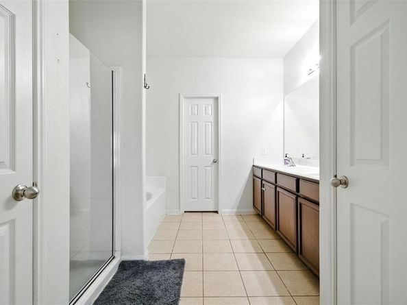 1100  Port Way , Crowley Texas 76036