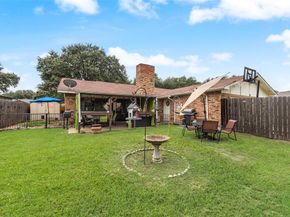 5017  Pemberton Lane , The Colony Texas 75056