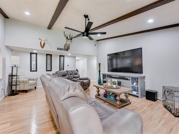 5017  Pemberton Lane , The Colony Texas 75056