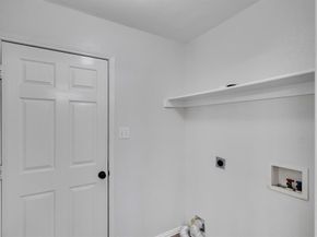 5528  Nuthatch Street , Dallas Texas 75236