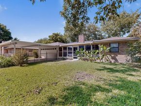 730  Donlee Road , Lancaster Texas 75134