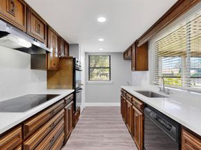 730  Donlee Road , Lancaster Texas 75134