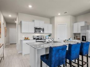 1753  GILLENS Avenue , Fort Worth Texas 76140