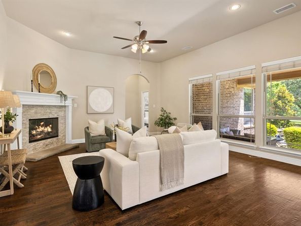 1102  Ballycastle Lane , Corinth Texas 76210