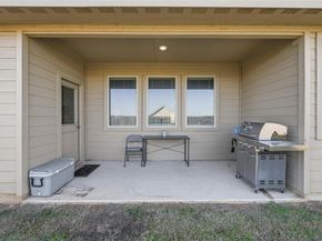 216  Post Oak Street , Azle Texas 76020