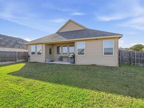216  Post Oak Street , Azle Texas 76020
