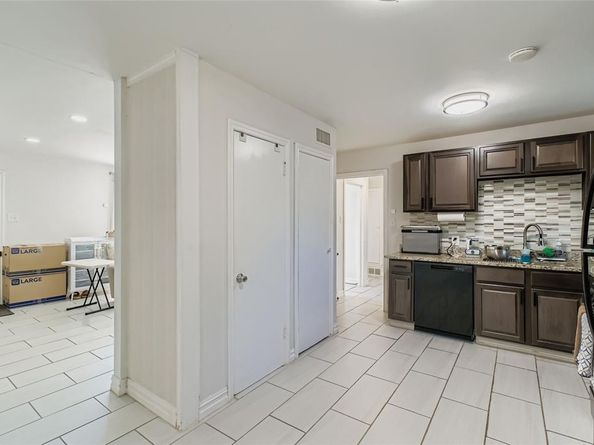 4125  Fortune Lane , Dallas Texas 75216