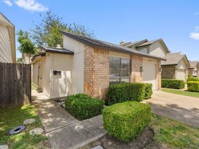 2853  Capella Circle , Garland Texas 75044