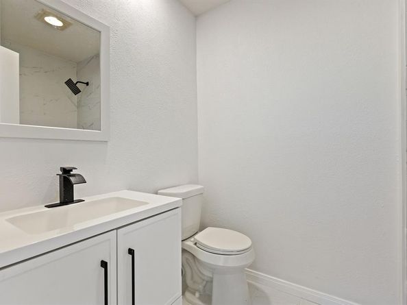 2853  Capella Circle , Garland Texas 75044