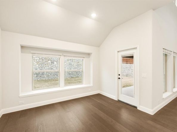 2034  Cascades Court , DeSoto Texas 75115