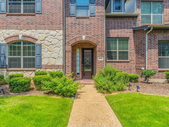 4225  Swan Forest Drive  C, Carrollton Texas 75010