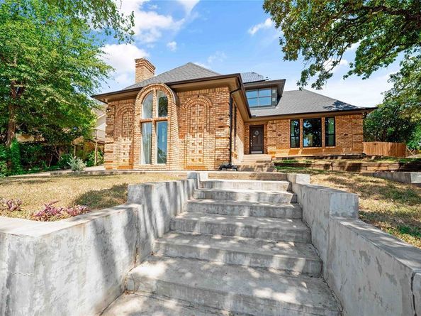 817  Shady Lake Drive , Bedford Texas 76021