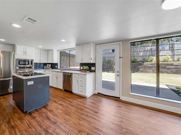 817  Shady Lake Drive , Bedford Texas 76021